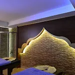 Linda Hotel Sidé