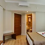 Linda Hotel Sidé