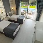 Linda Hotel
