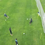 Ξενοδοχείο Linda 5*