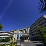 Linda Ξενοδοχείο