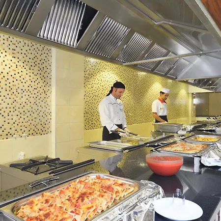 Hotel Linda 5*