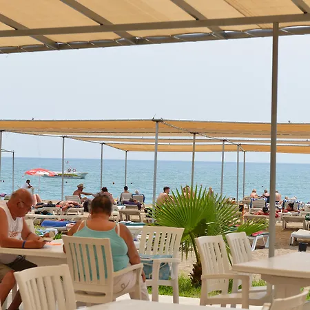 Hotel Linda 5*