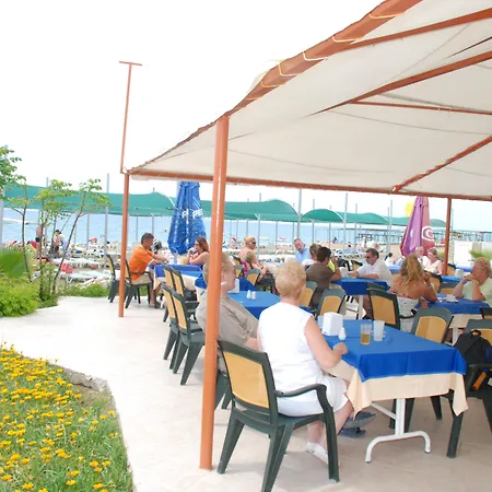 Hotel Linda 5*