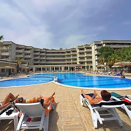 Hotel Linda 5*