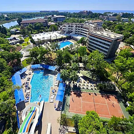 Hotel Linda Side