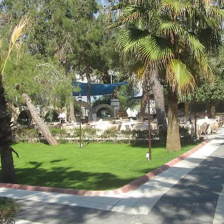 Hotel Linda 5*