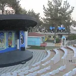 מלון Linda 5*