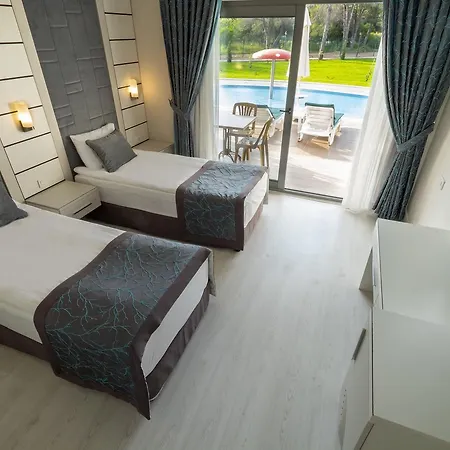 Linda Hotel